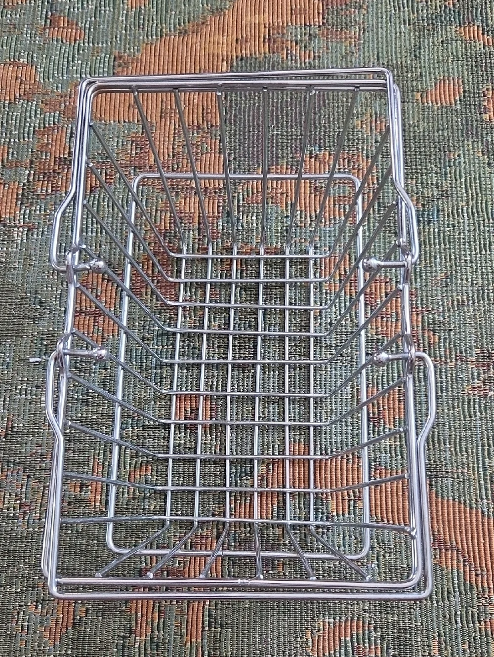 CHROME WIRE STORAGE BASKETS WITH HANDLES